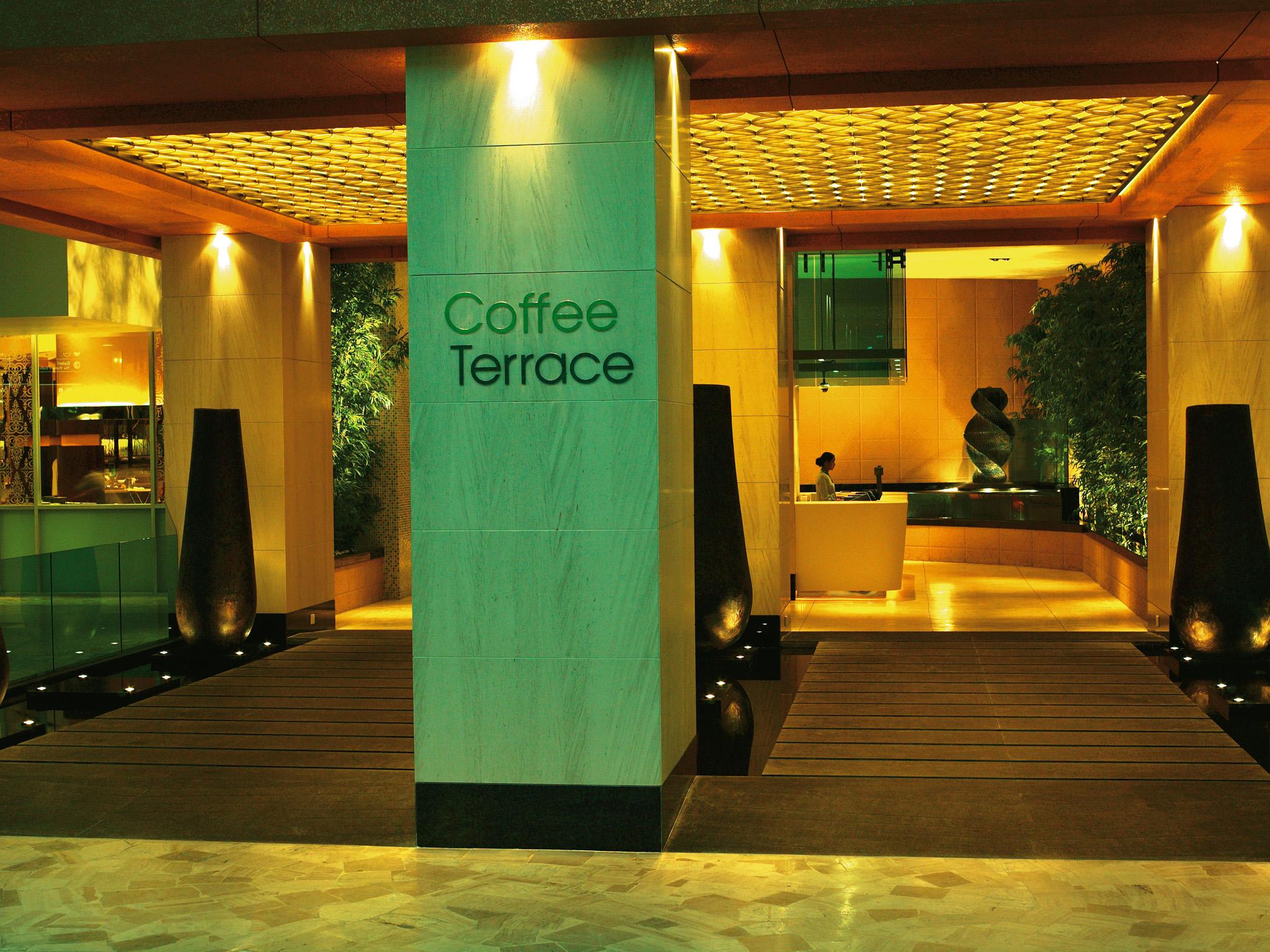 Resorts World Genting - Genting Grand Esterno foto